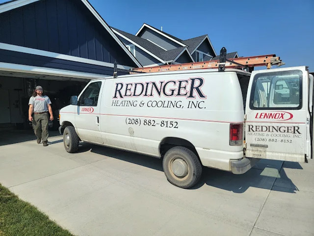 Redinger-About-Us-640×480 Redinger Van